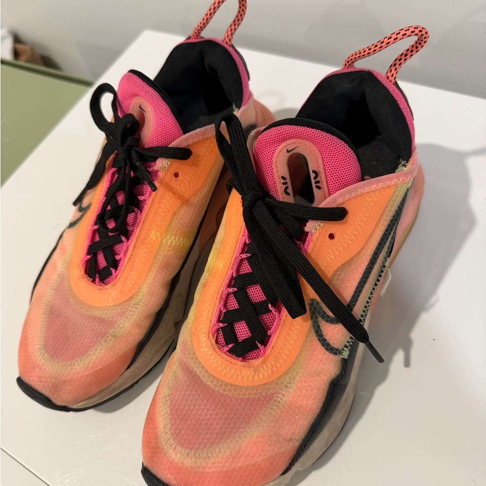 Nike Women's Orange and Pink Sneakers
